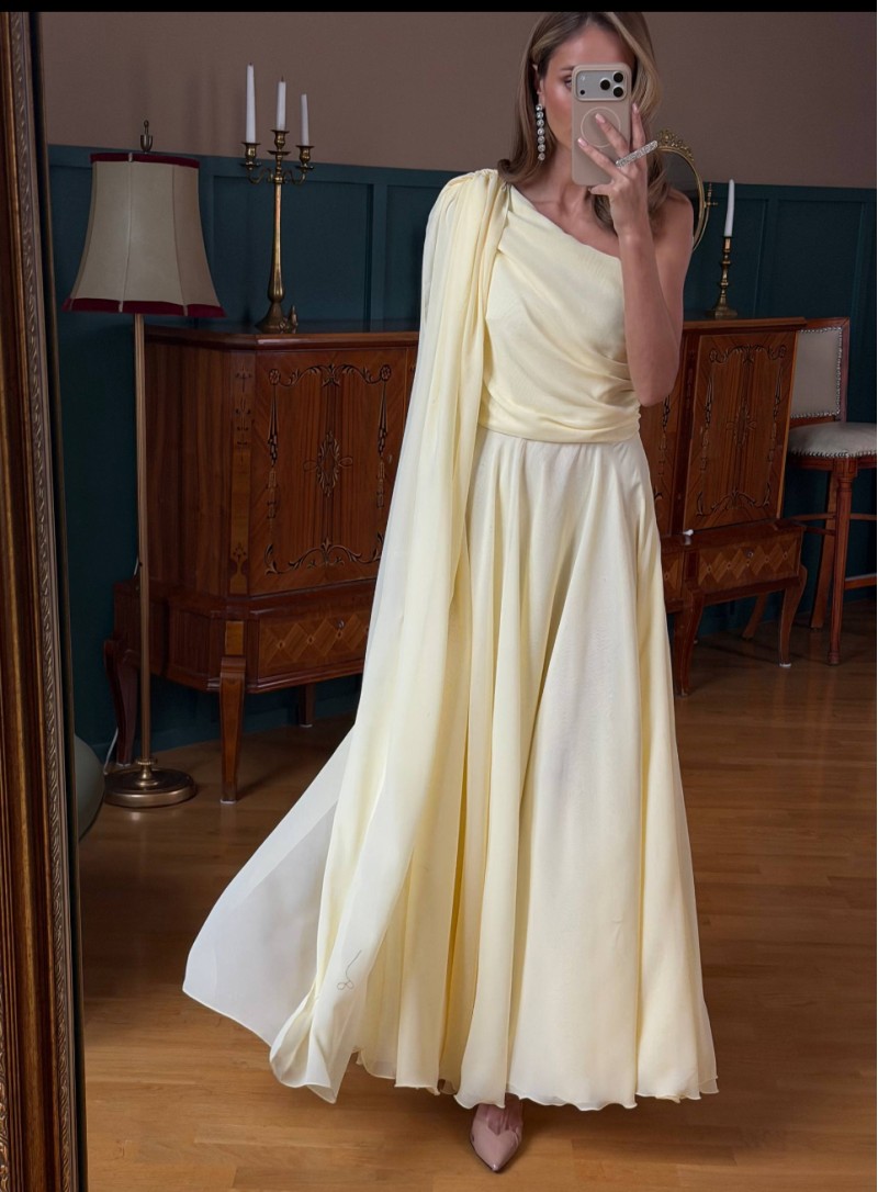 ΦΟΡΕΜΑ ΜΕ ΕΝΑΝ ΩΜΟ ΚΑΙ ΑΕΡΙΝΕΣ ΚΟΡΔΕΛΕΣ BUTTER YELLOW 26458 Κοκτέιλ Φορέματα