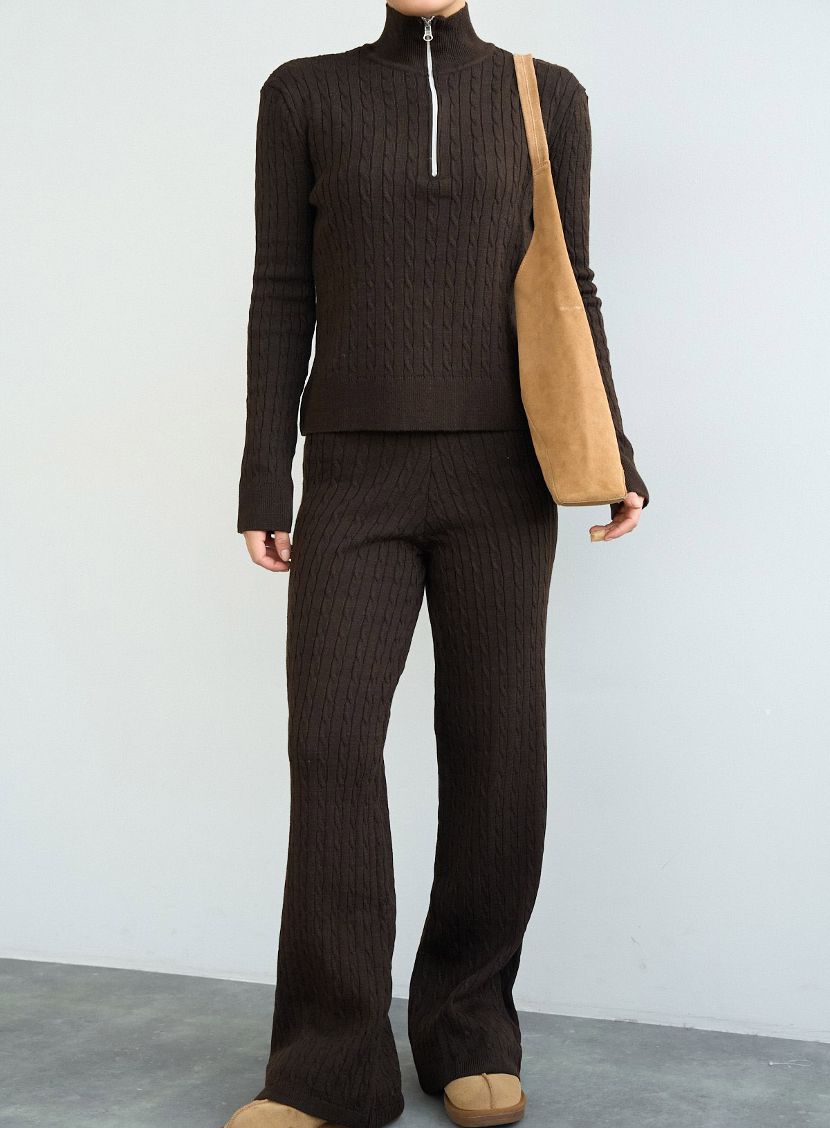 SET KNITTED TOP WITH PANTS BRAID COFFEE 26610